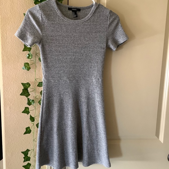 Mini dress - Picture 1 of 1